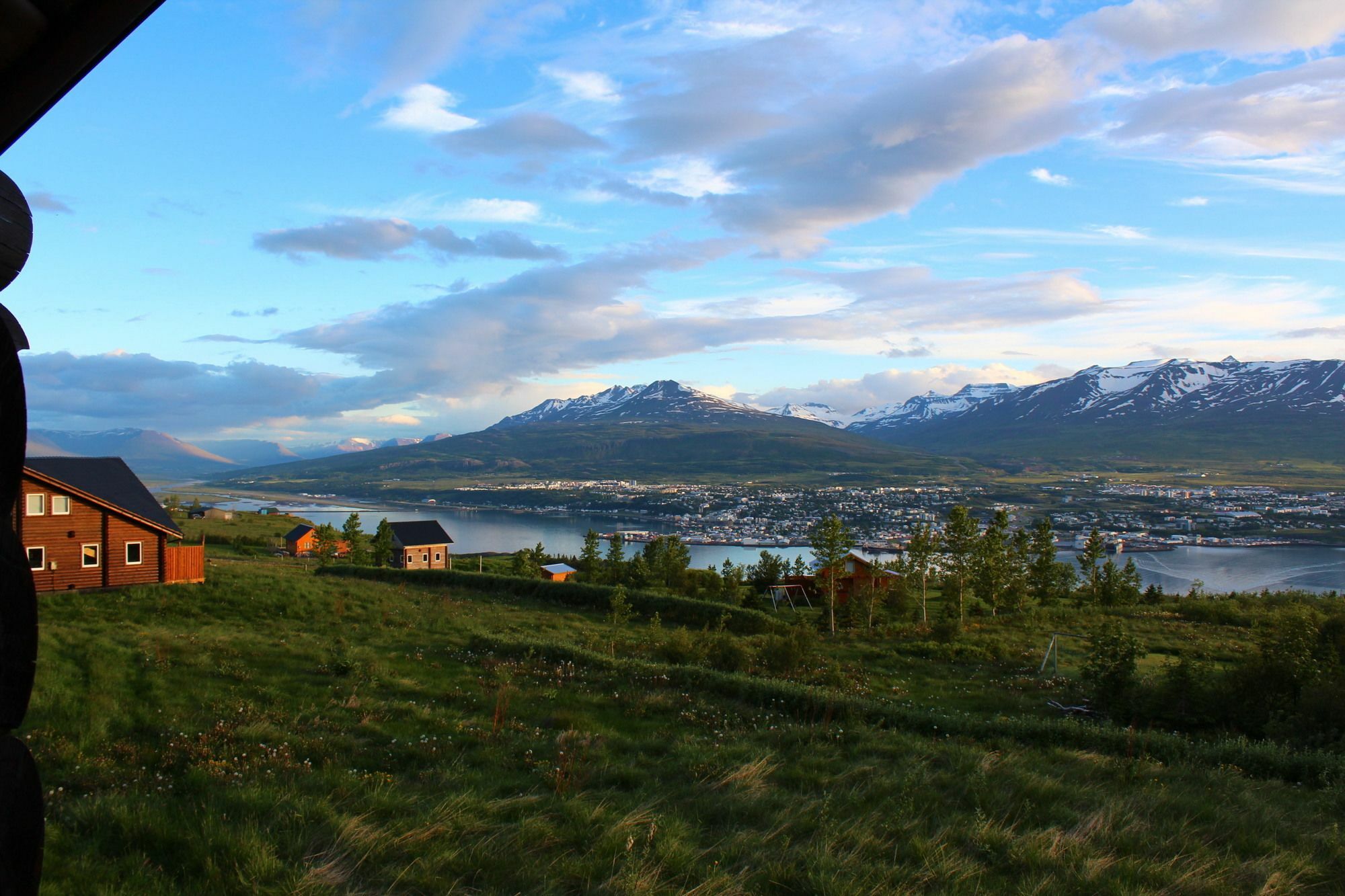 Akureyri Log Cottage Экстерьер фото