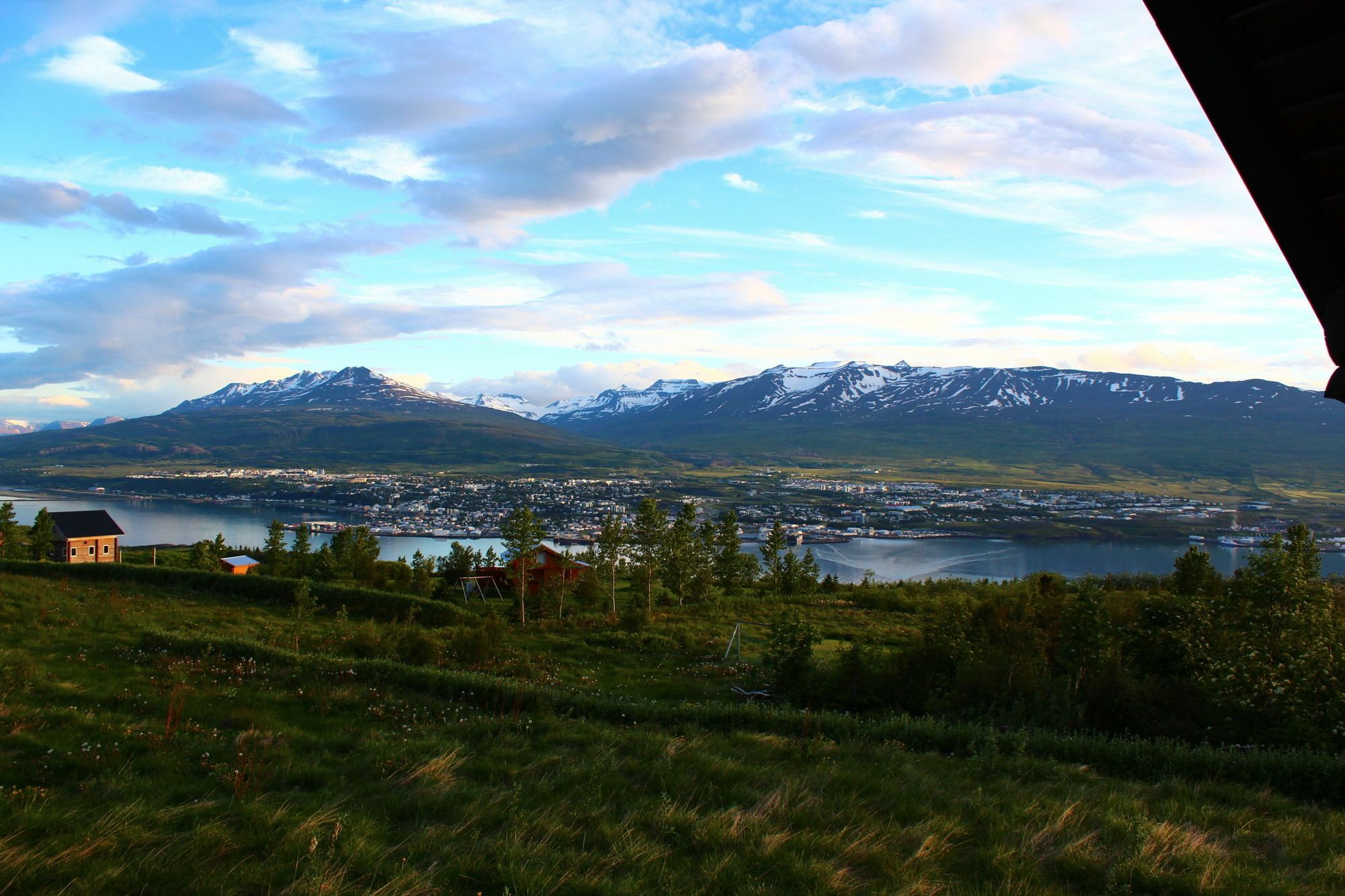 Akureyri Log Cottage Экстерьер фото